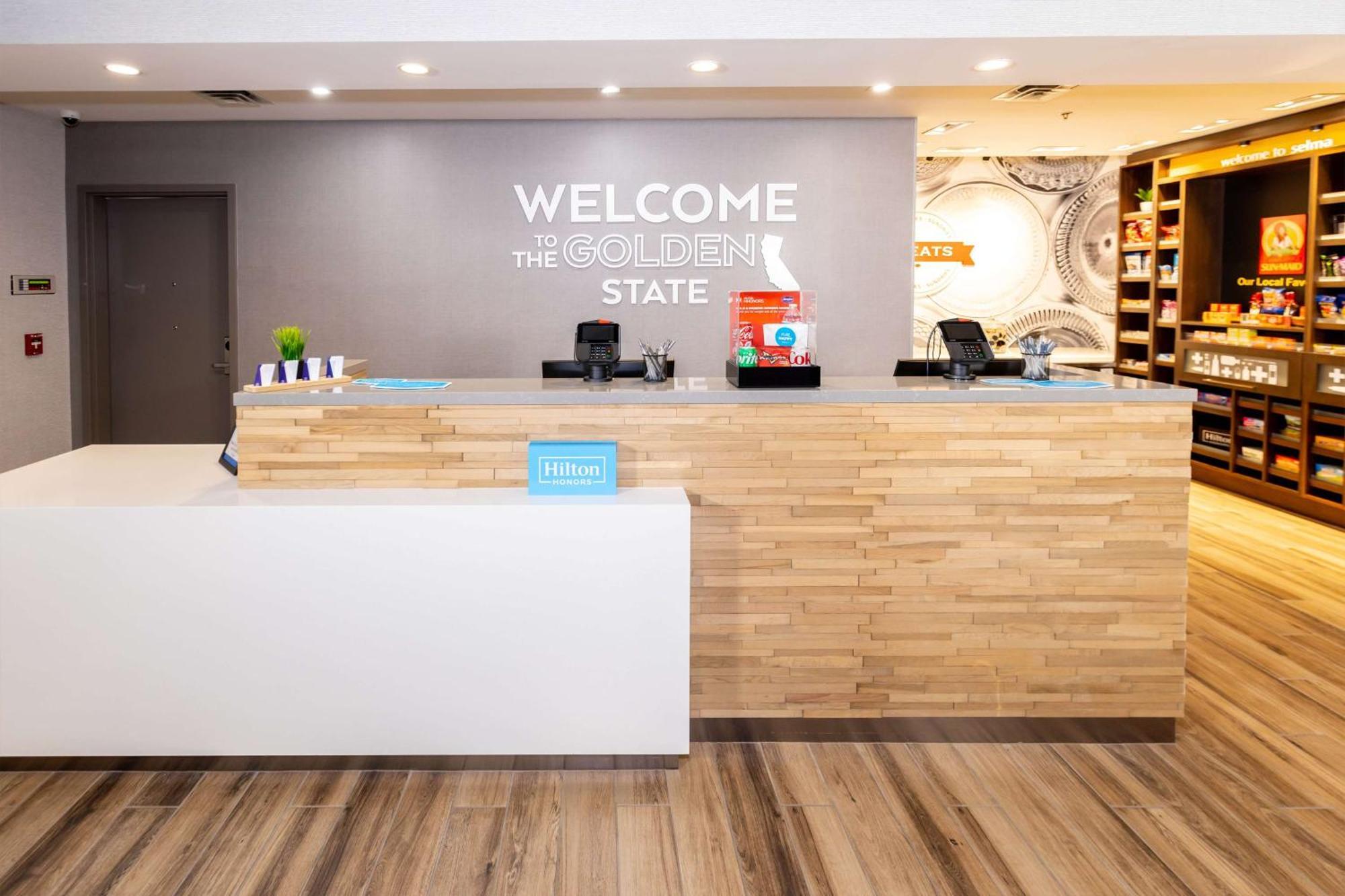 Hampton Inn Selma, Ca Ngoại thất bức ảnh